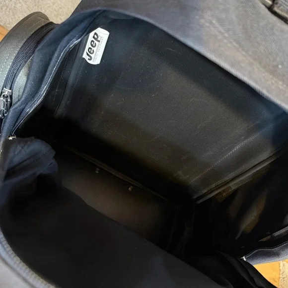 Y2K Jeep Rolling Backpack Travel Bag Olive Green Black 20 Inch Carry On Luggage - Picture 8 of 13